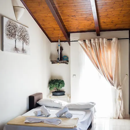 Liberis Loft Дом отдыха Аргостолион